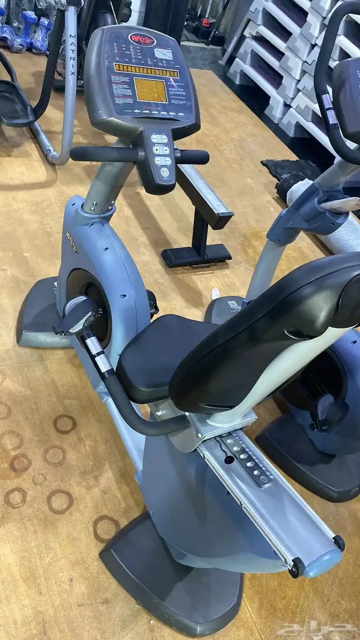 أجهزة رياضية متنوعة واكسسوارات   أرضيات مطاط وفينيل   SPA 5