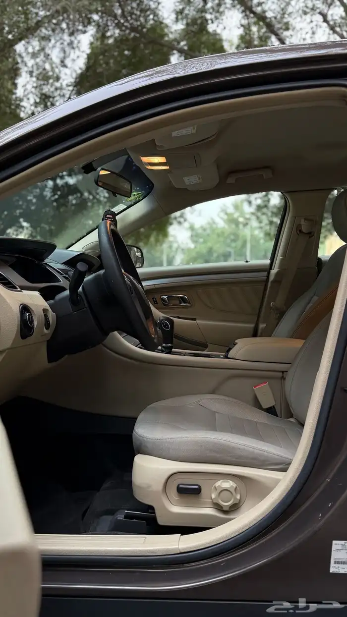 Ford Taurus 2016 (( تم البيع )) 33