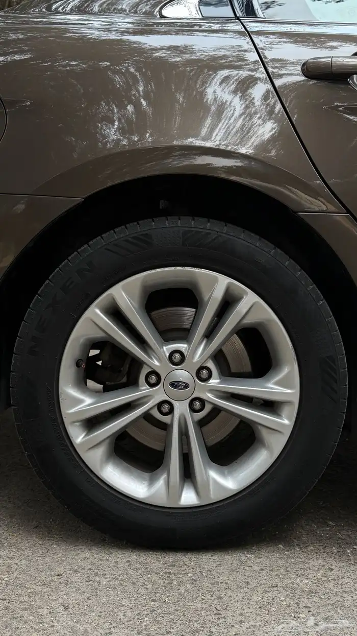 Ford Taurus 2016 (( تم البيع )) 27