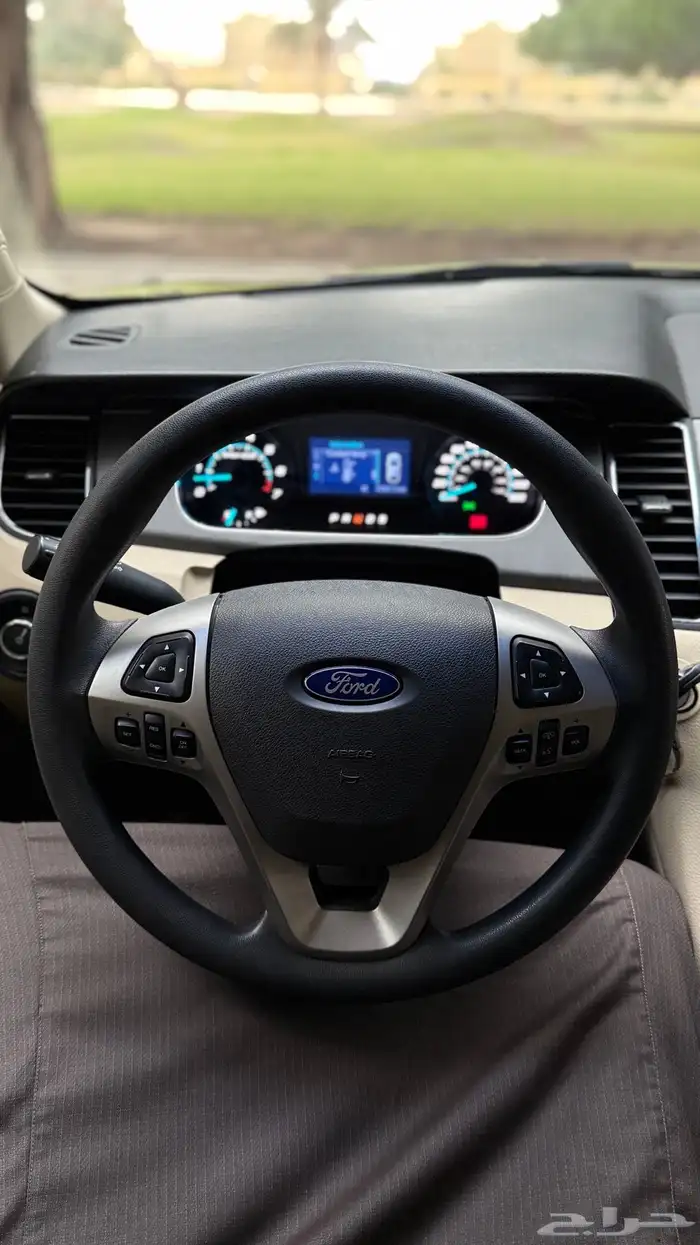 Ford Taurus 2016 (( تم البيع )) 39