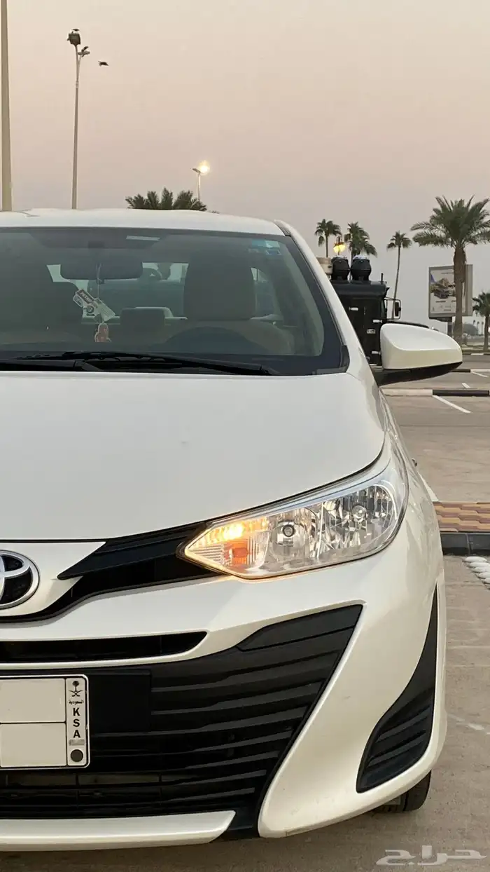 تصوير محترف للسيارات لغرض البيع في الخبر 49