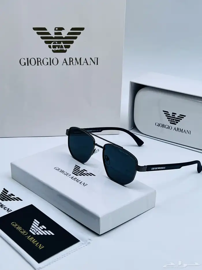 نظارات شمسية من ماركة ارماني مع الملحقات 4