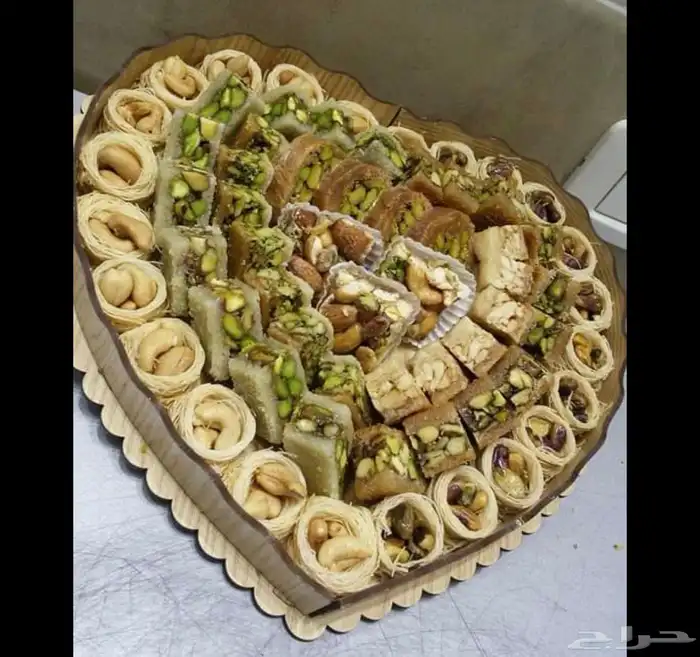 حلويات مشكله مع التوصيل 2