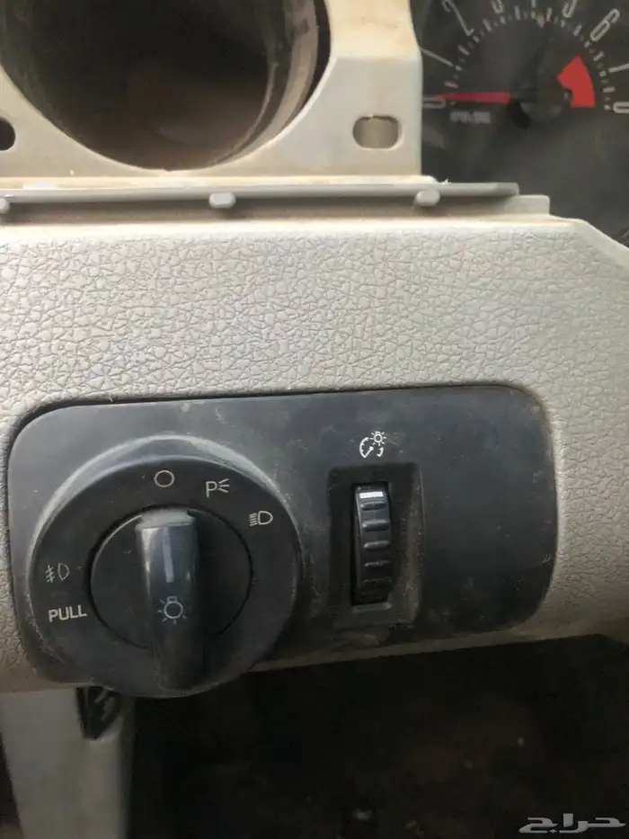 قطع غيار موستنج 5