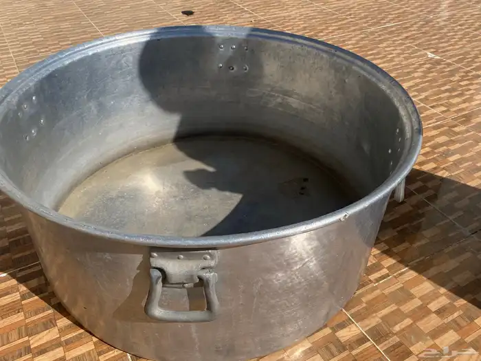 تباسي قدر كبير . 0