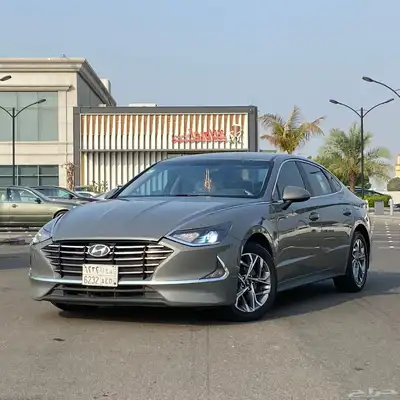 تصوير محترف للسيارات لغرض البيع في الخبر 82