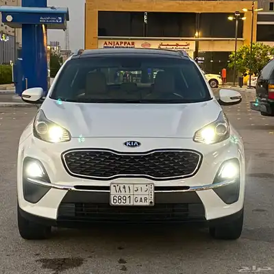 تصوير محترف للسيارات لغرض البيع في الخبر 79