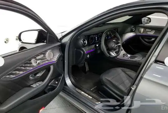 مرسيدس E53 AMG 4MATIC 5