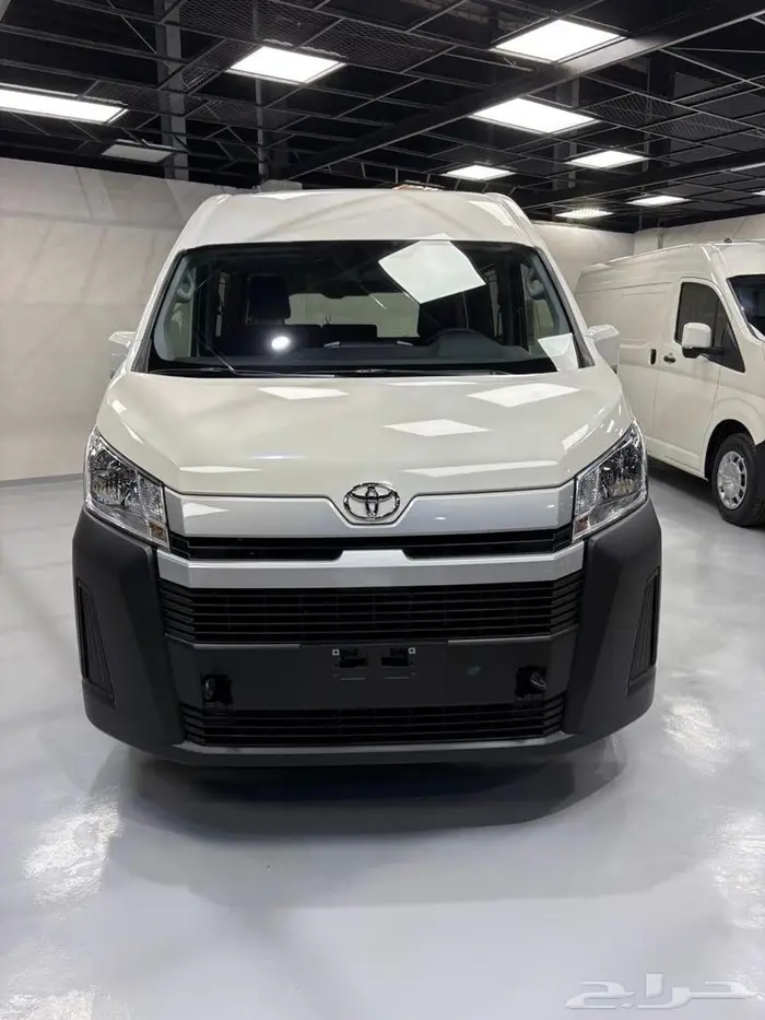 تويوتا باص هاي اس فان بضاعة جير اوتوماتيك ديزل موديل 2025 8