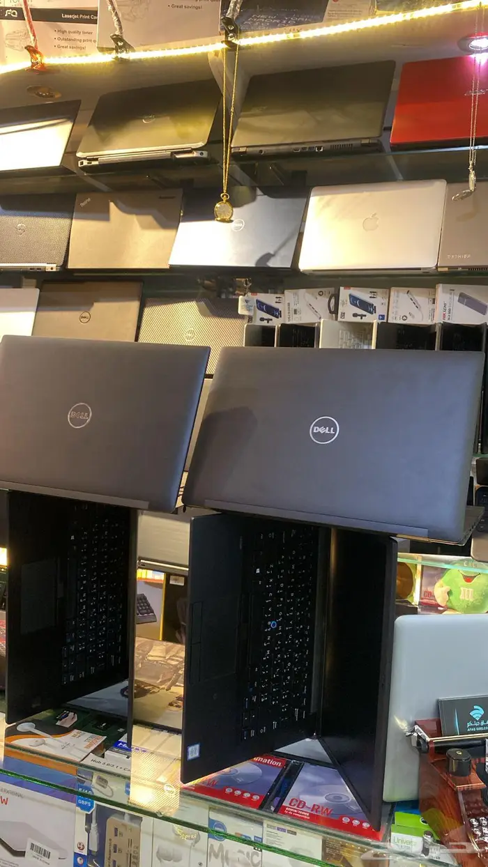 لاب توبات متنوعة ديل i7 و HP I5 و لينوفو I5 .I3 2