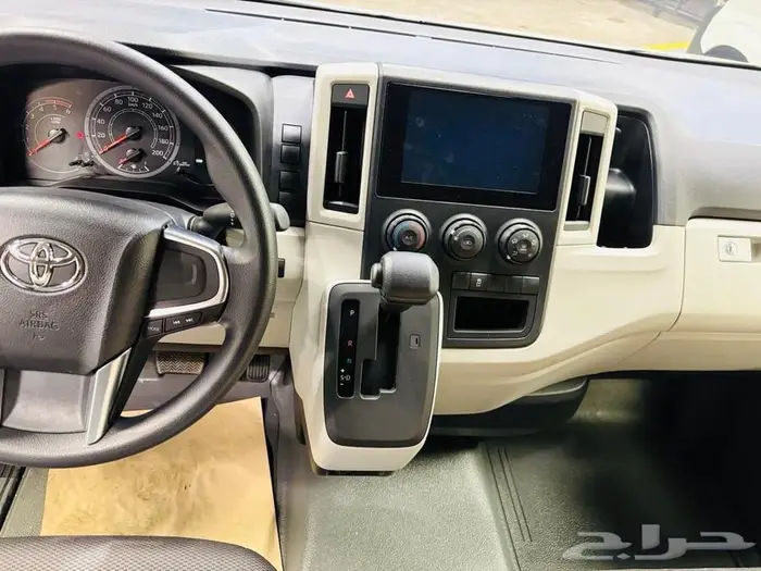 تويوتا باص هاي اس فان بضاعة جير اوتوماتيك ديزل موديل 2025 7