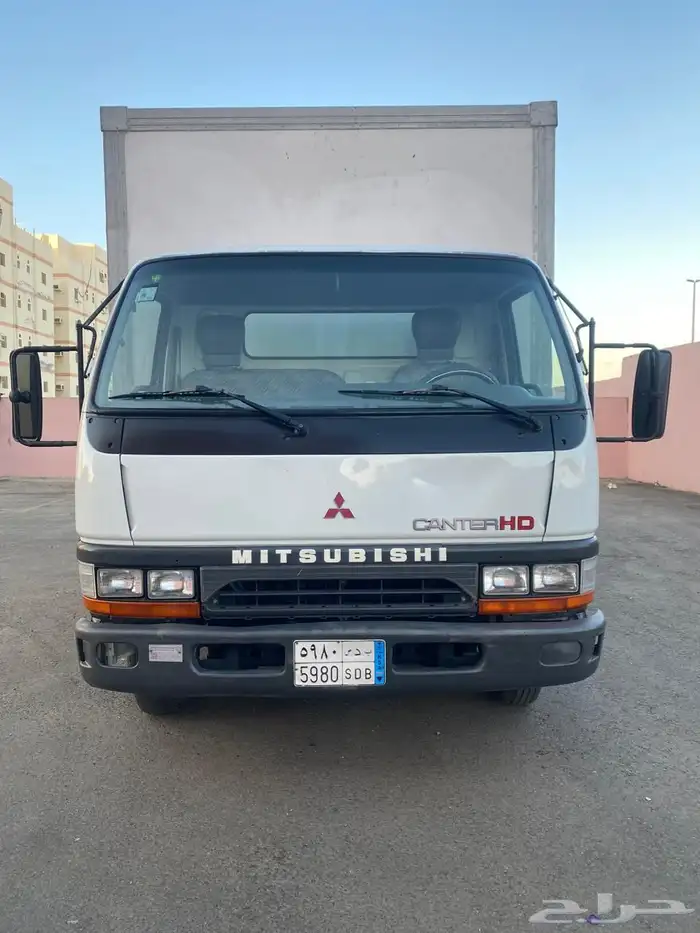 دينا ميتسوبيشي 2001 5
