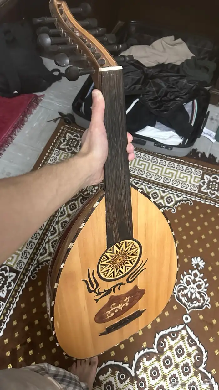 عود للبيع بدون اوتار 0