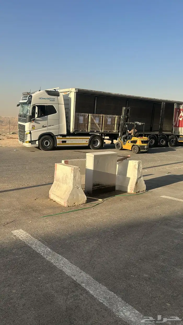 تريله نقل داخل الرياض وخارج الرياض 2