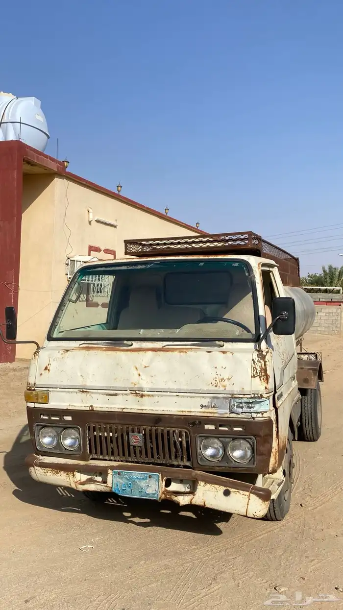 وايت ديهاتسوا 82 1