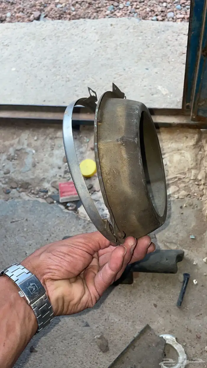 للبيع قطع غيار شاص وربع من 79)(الى84 7