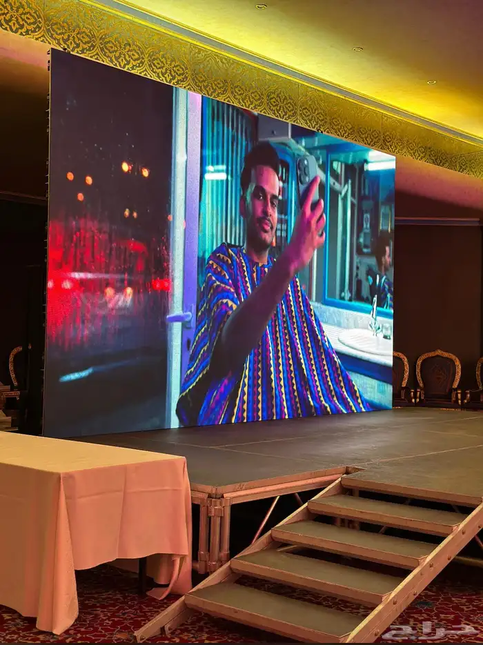 والاضاءت الاحترافية تاجير شاشات التلفزيون العملاقة LED 0