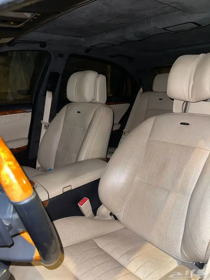 للبيع مرسيدس 600 اسود فل 2011 9