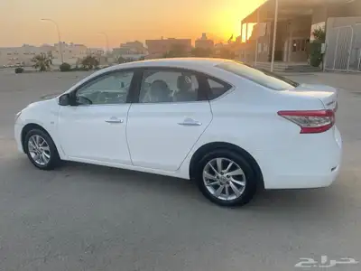 للبيع سنترا 2019 نص فل 9