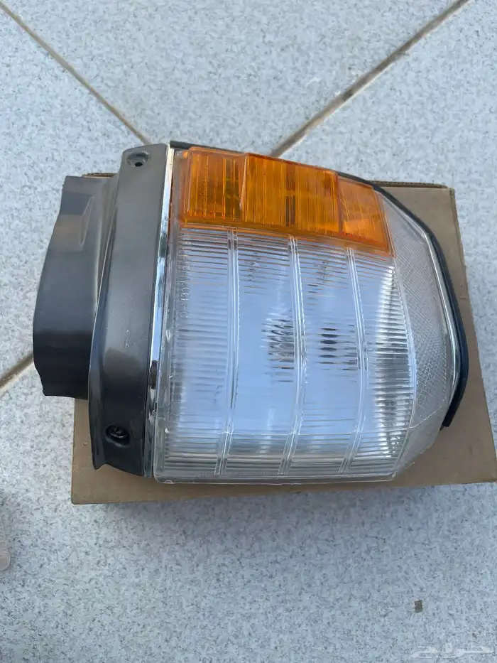 قطع سيارات قديمه   نيسان200L وكرسيدا 80والتيما 15