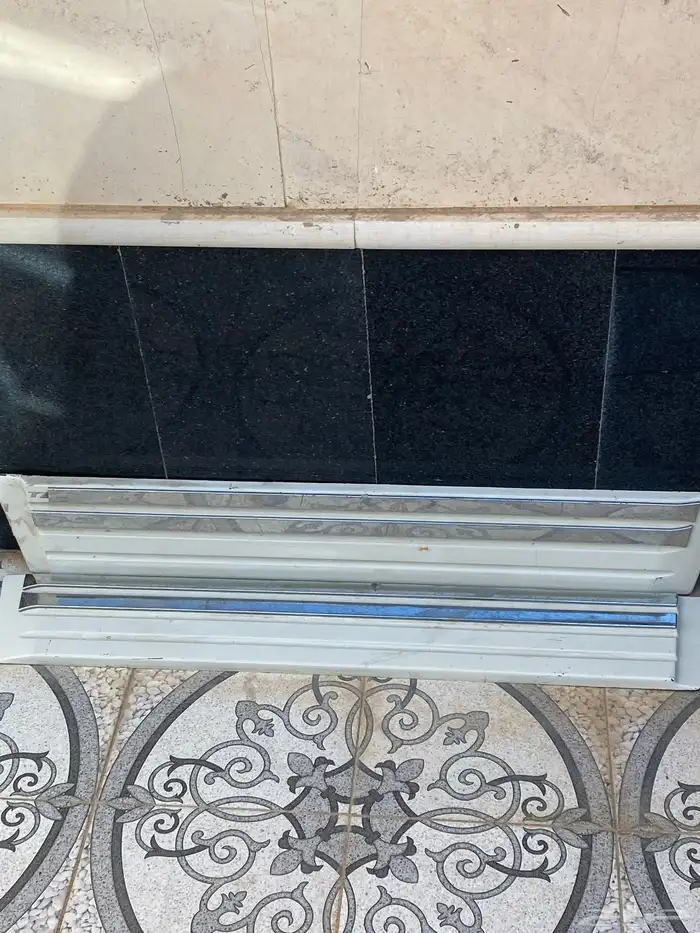 رفرف جيب  ربع على السوم 1