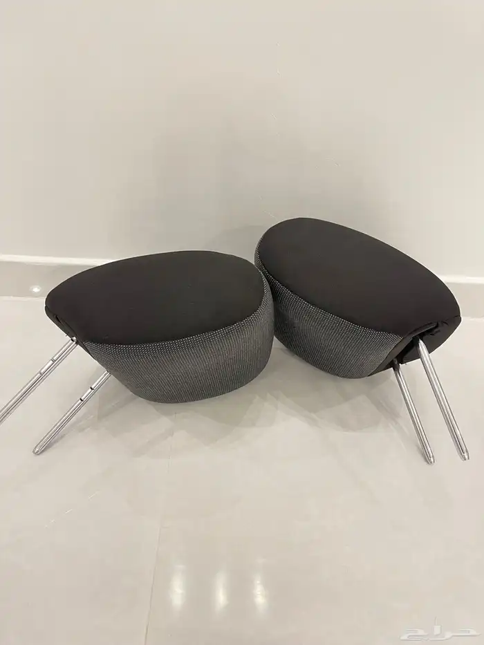 قطع غيار للفورد البوليسي مسكات ابواب ومسطرة لون رصاصي ومسجل 7