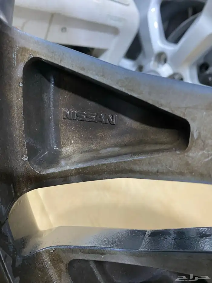 جنوط  نيسان بلاتينيوم موديل 2015 مقاس 20 اصلي وكاله 3