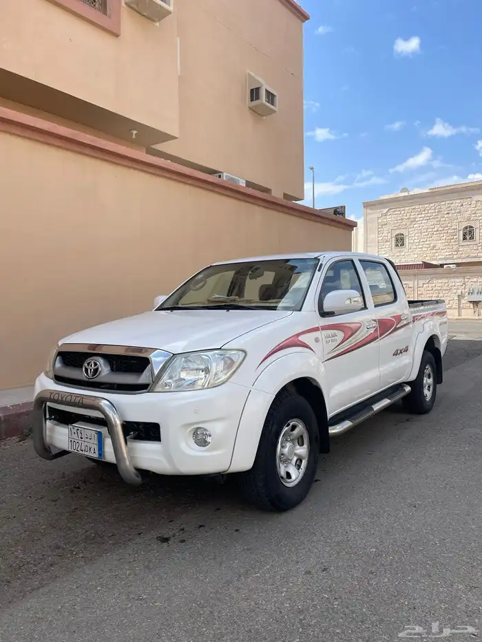 هايلوكس دبل قير عادي 2011 تم البيع 0