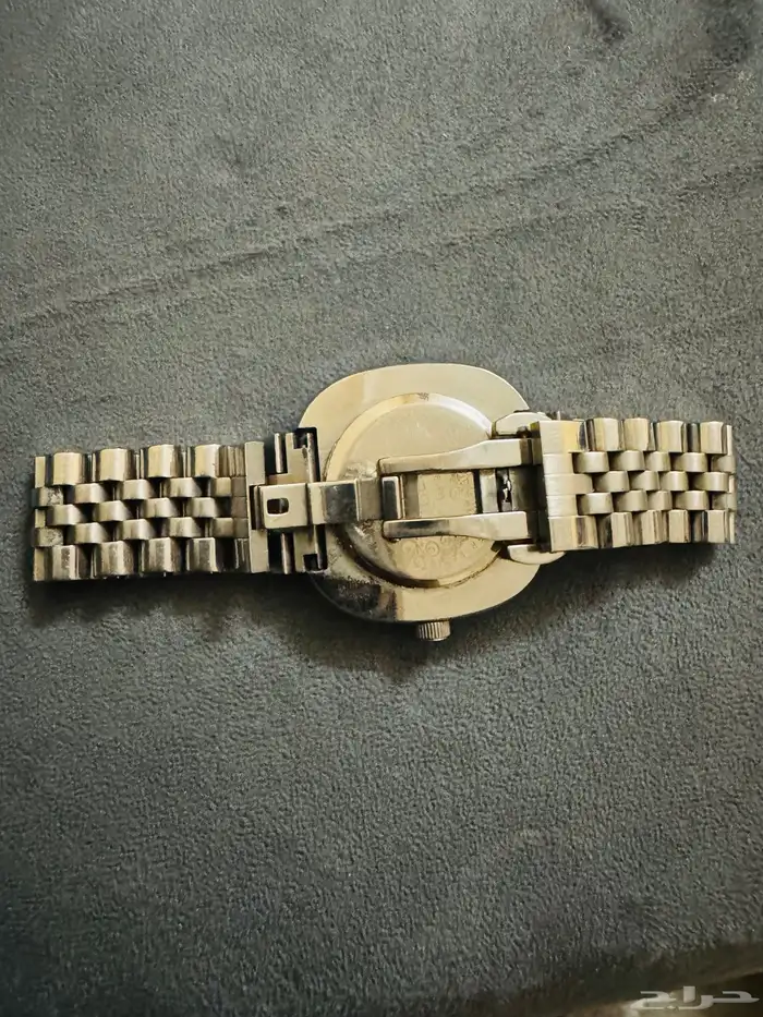 الساعه نظيفه للبيع استخدم شهرين 1