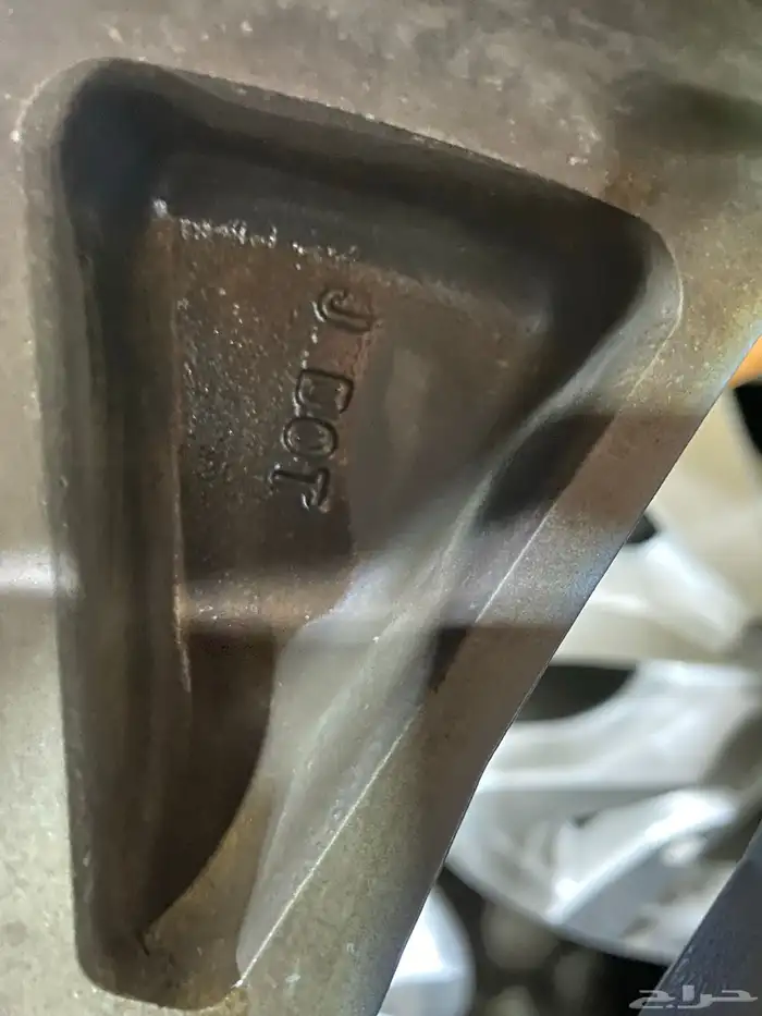 جنوط  نيسان بلاتينيوم موديل 2015 مقاس 20 اصلي وكاله 8