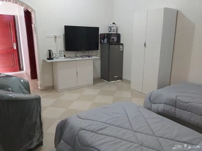 للايجار شقة غرفة و حمام مؤتثة 0