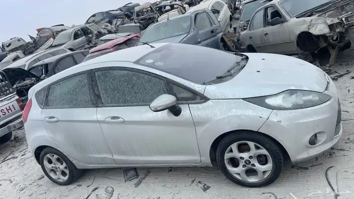 فورد فيستا 2012 قطع غيار فقط 16