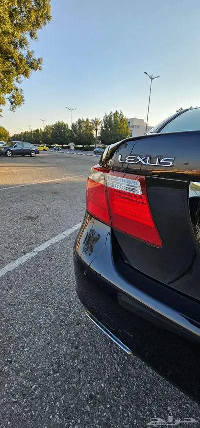 للبيع لكزس LS460L عبد اللطيف جميل 3