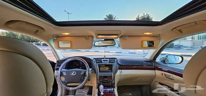 للبيع لكزس LS460L عبد اللطيف جميل 11