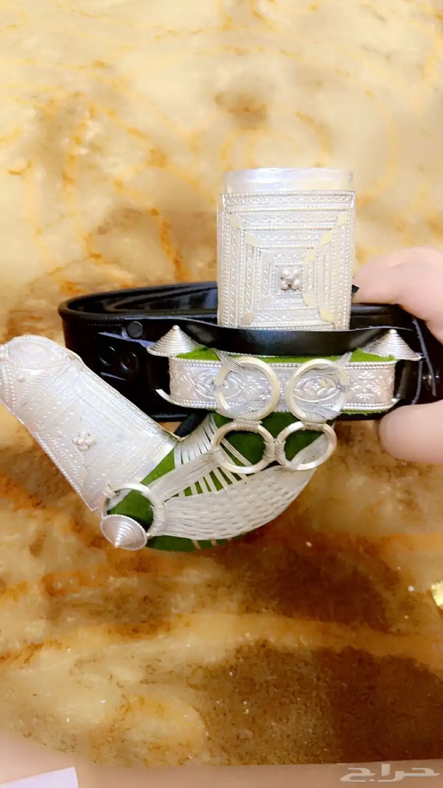 جنبية محمبر شبه زرف 13