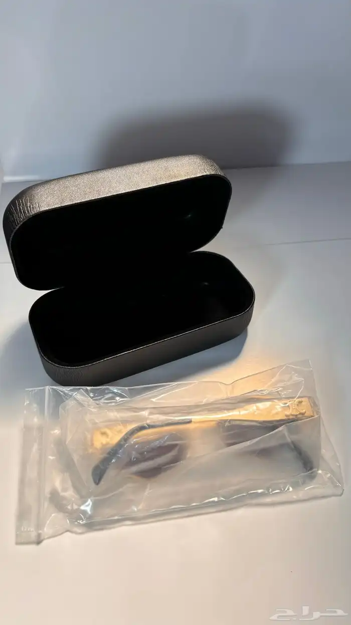 نظارة سيلين تصميم عصري ب 80 ريال بس 10