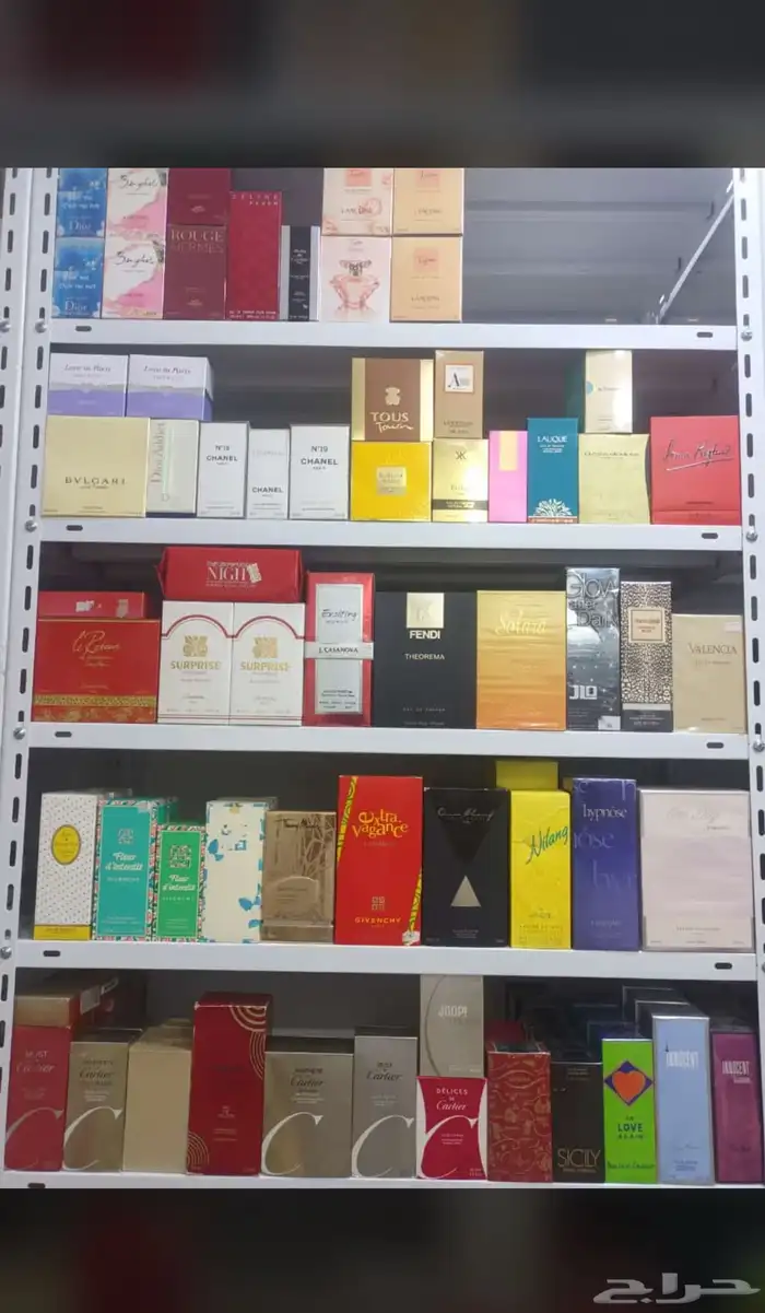 عطور نوفر جميع انواع العطور باشكالها وانواعها وبسعر الجملة 43