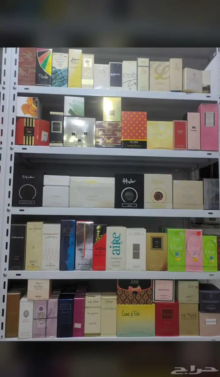 عطور نوفر جميع انواع العطور باشكالها وانواعها وبسعر الجملة 41