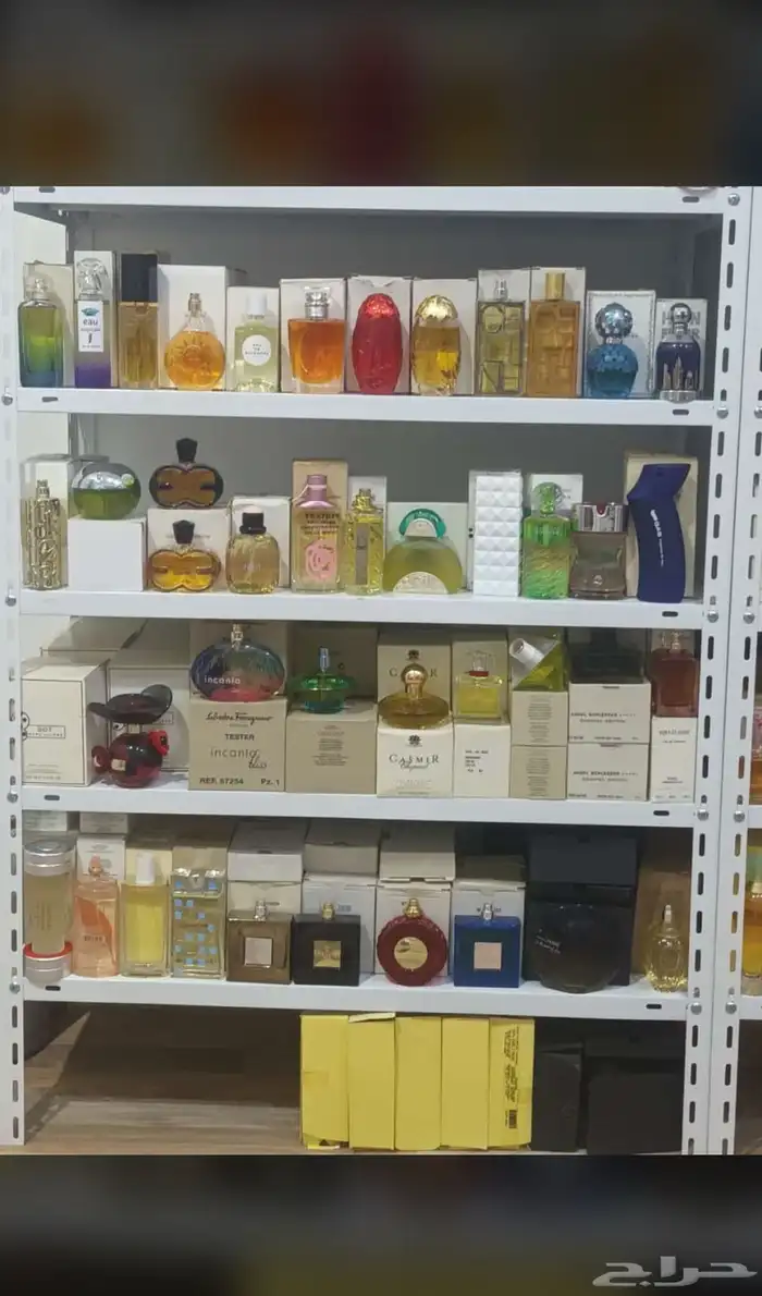 عطور نوفر جميع انواع العطور باشكالها وانواعها وبسعر الجملة 57