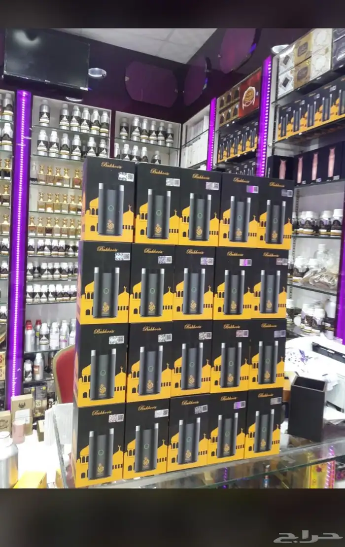 عطور نوفر جميع انواع العطور باشكالها وانواعها وبسعر الجملة 40
