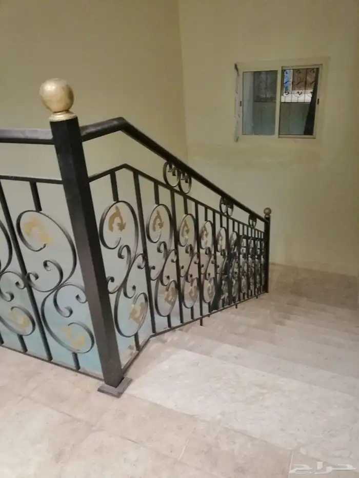 ورشة حداده كلادينج ابواب شبايبك سلالم هناجر 11