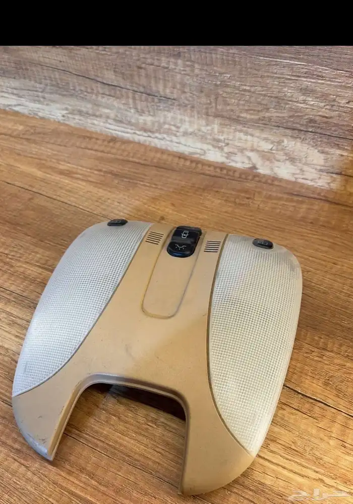 البيع قطع غيار مرسيدس 9