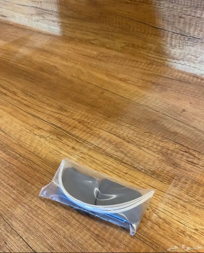 البيع قطع غيار مرسيدس 2