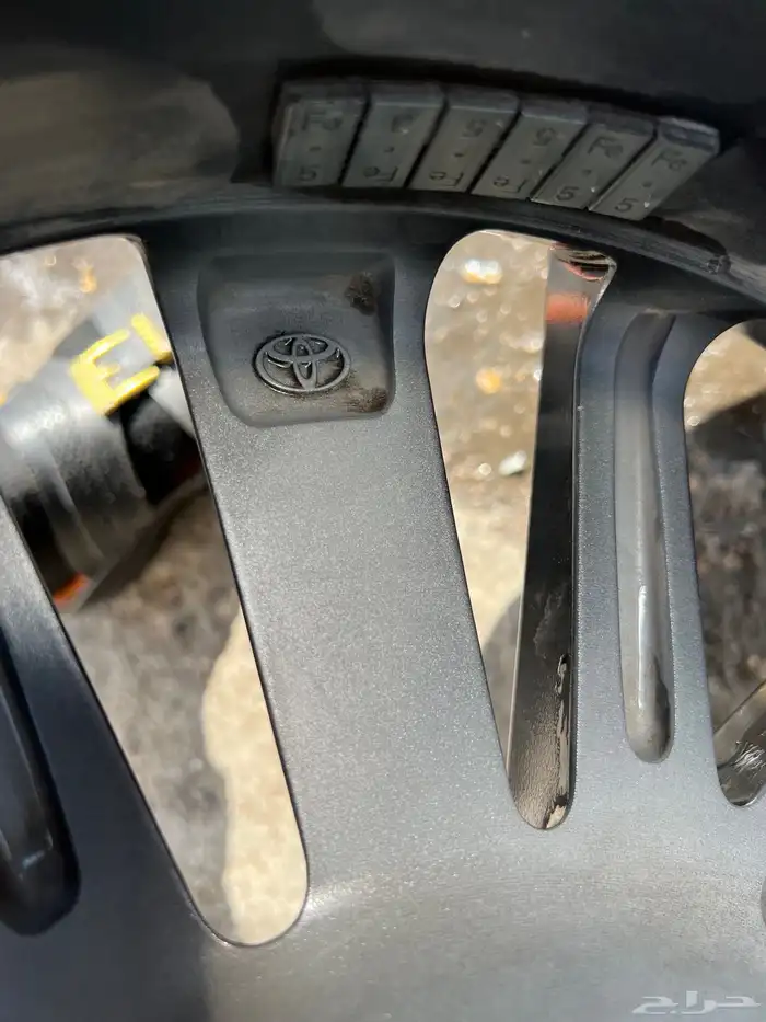 جنوط كامري اصلي وكاله مقاس 18 3