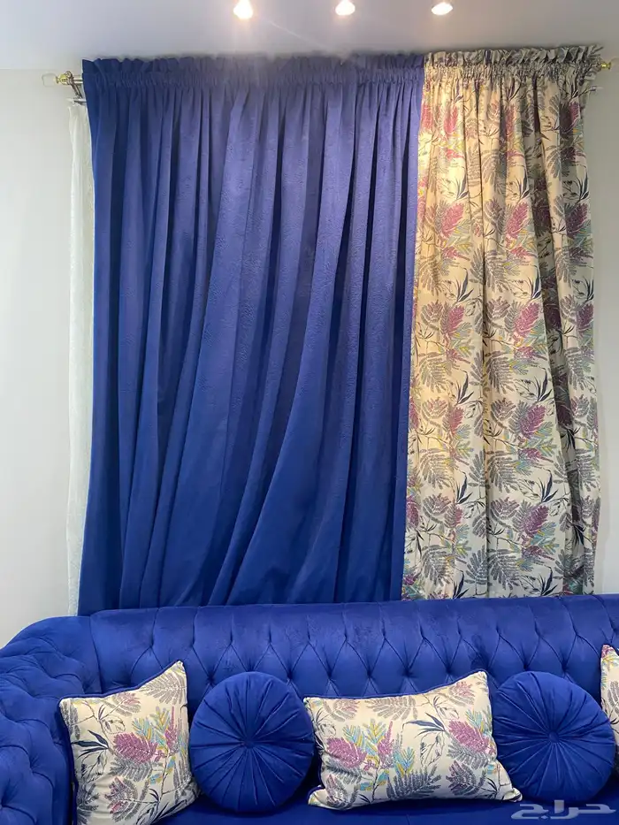 كنب تركي خمس قطع ستاره ثلاث طاولات سجاد تركي على السوم ازرق 2