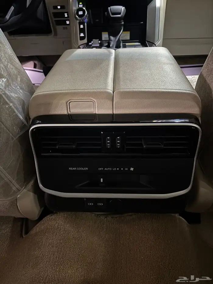 تويوتا لاند كروزر GXR3 2025 8