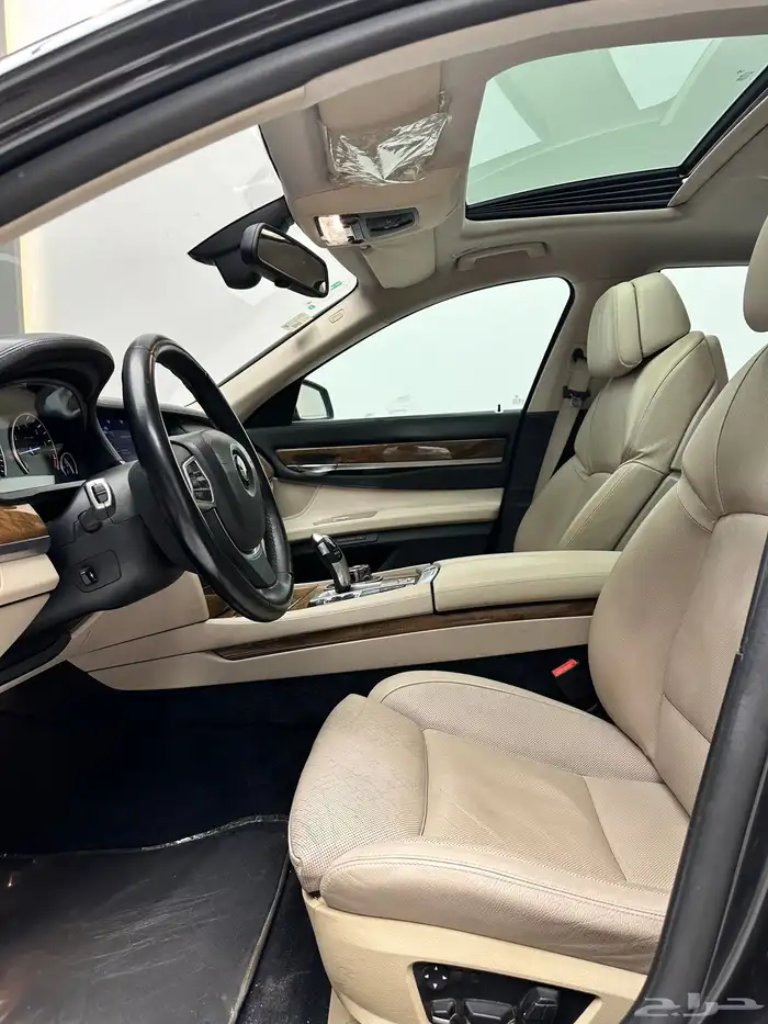 بي ام دبليو 2009 740Li 6