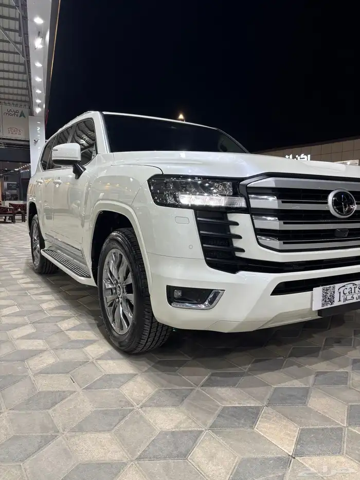 تويوتا لاند كروزر GXR3 2025 1