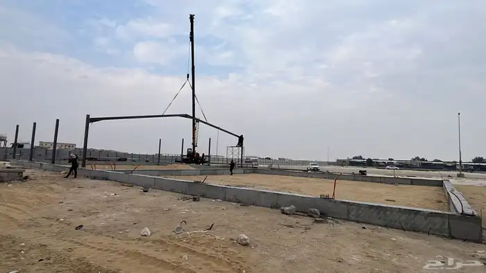 هنا 7