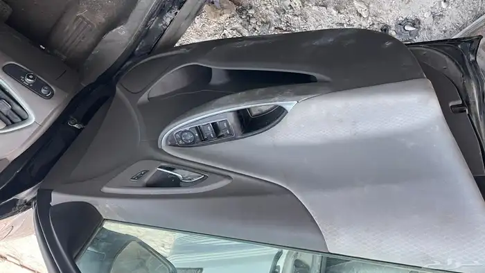 ماليبو 2017 قطع غيار في البحرين 21